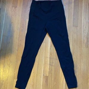 Lululemon mesh sides